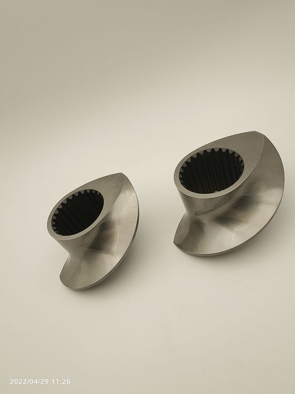 0.05mm Tolerances CTE95 قطعات پیچ برای دو پیچ ماشین اکستروژن در مواد سفارشی