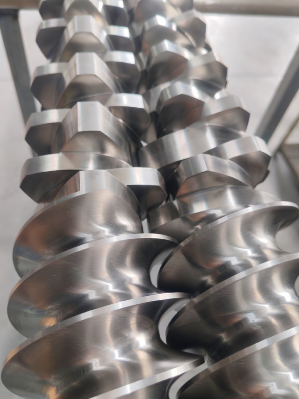 عناصر ماردون اکسترودر دو مارپیچ STS 95 با گواهینامه ISO 9001 و گزینه های سفارشی